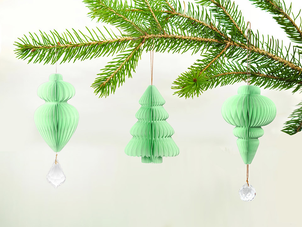 Green Christmas Paper Honeycomb Ornaments-01.jpg
